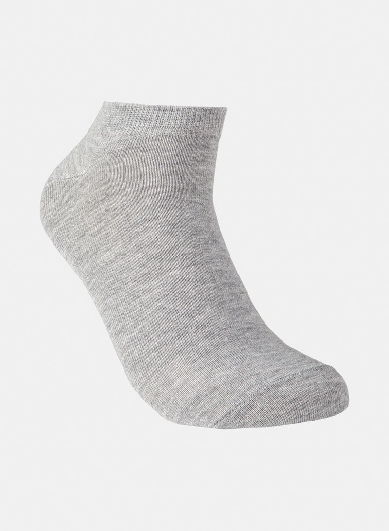 Odds Women's Pack of 3 Lycra Ankle Casual Plain Socks - Image 3
